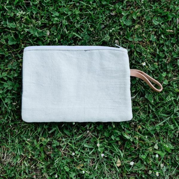 Pochette M - Gris bleu - vert (verso)